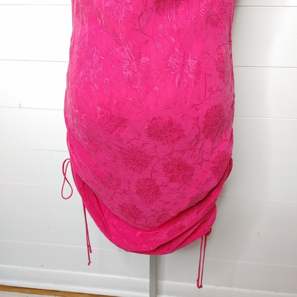 Aritzia Wilfred Only ruched fuschia dress M - Picture 7 of 12